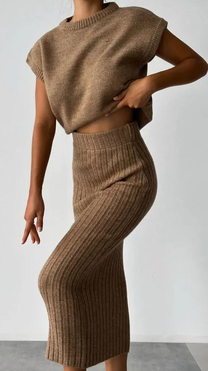 Sleeveless Sweater Skirt Set