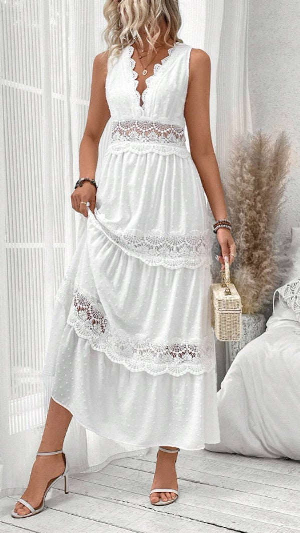 Chic Lace V-Neck Dress